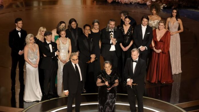 oppenheimer-melhor-filme-oscar-e1710162617254